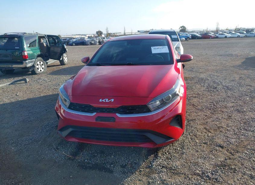 Photo 12 of 2022 Kia Forte LXS (VIN 3KPF24AD9NE475903)