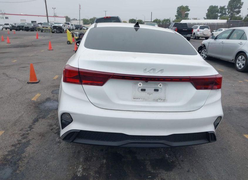 Photo 16 of 2022 Kia Forte LXS (VIN 3KPF24AD9NE485976)