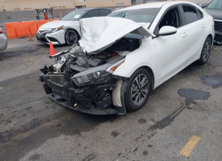 Photo 2 of 2022 Kia Forte LXS (VIN 3KPF24AD9NE485976)