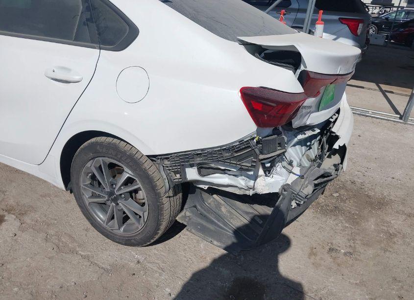 Photo 6 of 2023 Kia Forte LXS (VIN 3KPF24AD9PE514654)