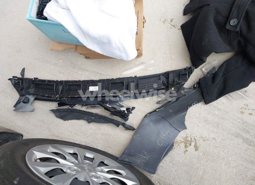 Photo 12 of 2023 Kia Forte LX (VIN 3KPF24AD9PE551803)