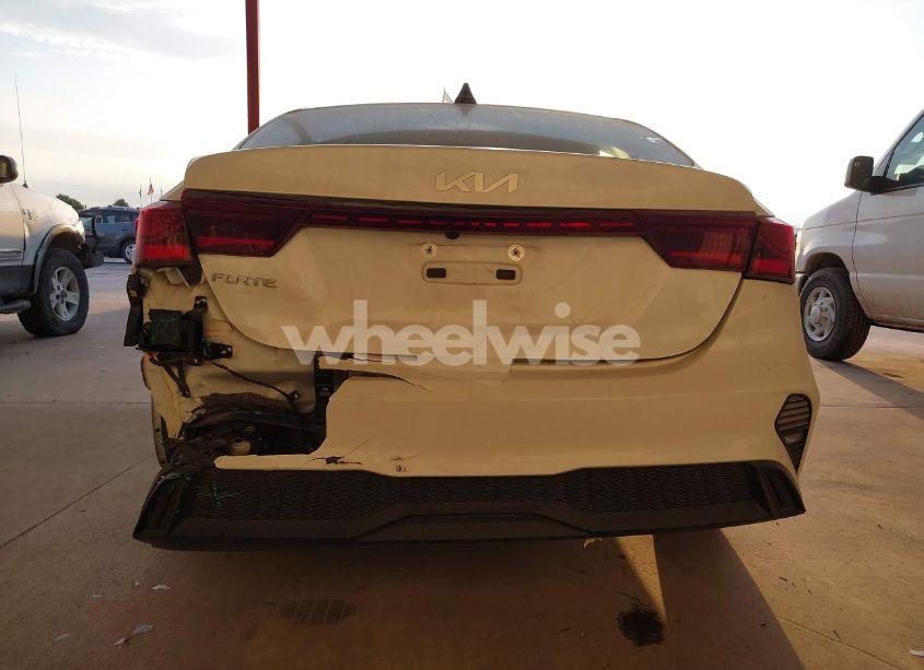 Photo 6 of 2023 Kia Forte LXS (VIN 3KPF24AD9PE559996)