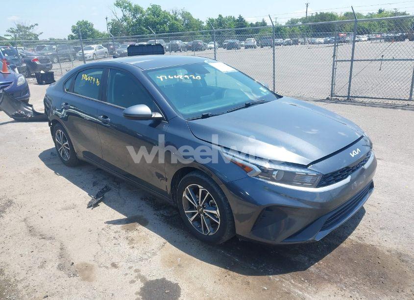2023 Kia Forte LXS (VIN 3KPF24AD9PE578855) main photo
