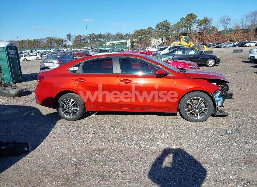 Photo 13 of 2023 Kia Forte LXS (VIN 3KPF24AD9PE582923)