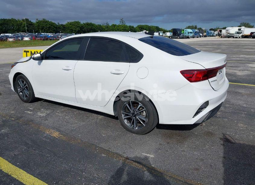 Photo 3 of 2023 Kia Forte LXS (VIN 3KPF24AD9PE588558)