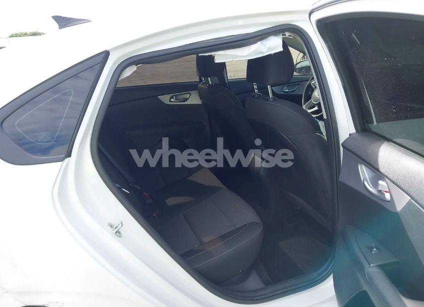 Photo 8 of 2023 Kia Forte LXS (VIN 3KPF24AD9PE588558)