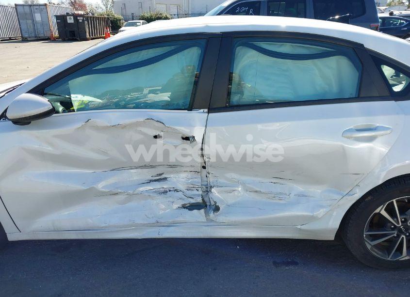 Photo 14 of 2023 Kia Forte LXS (VIN 3KPF24AD9PE593131)