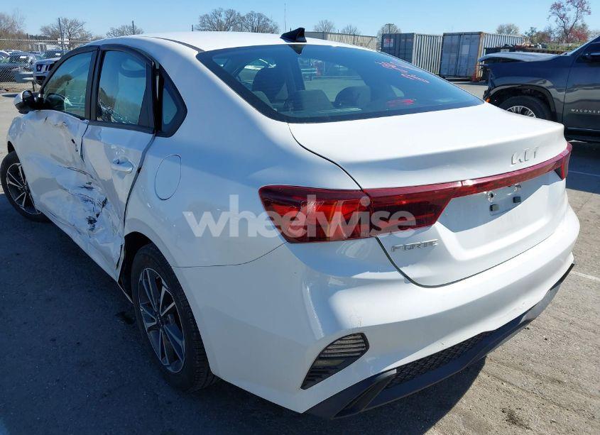 Photo 3 of 2023 Kia Forte LXS (VIN 3KPF24AD9PE593131)