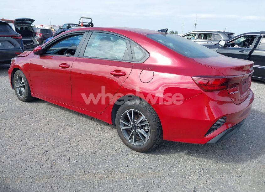Photo 3 of 2023 Kia Forte LXS (VIN 3KPF24AD9PE597762)