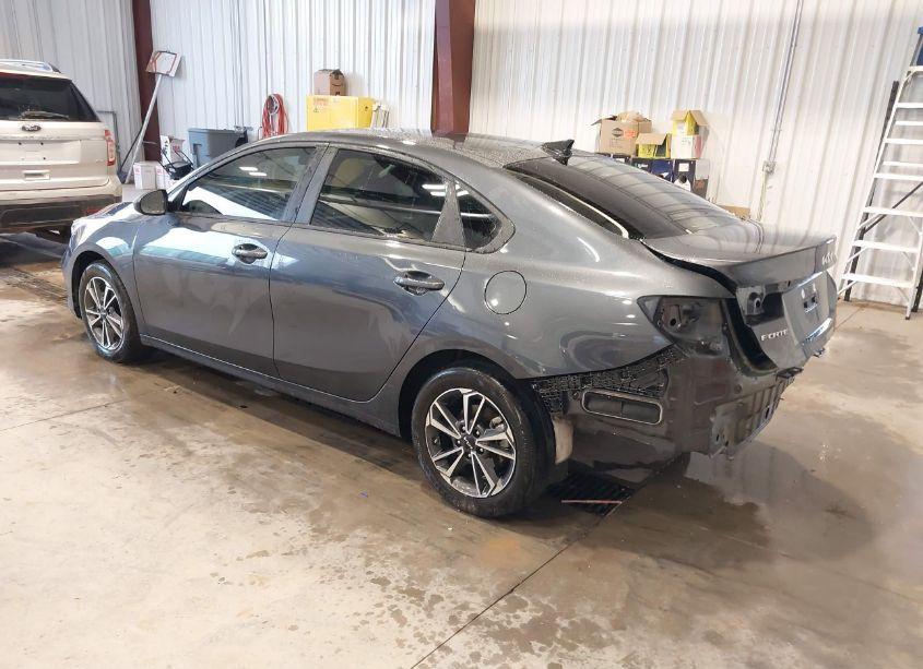 Photo 3 of 2023 Kia Forte LXS (VIN 3KPF24AD9PE604371)