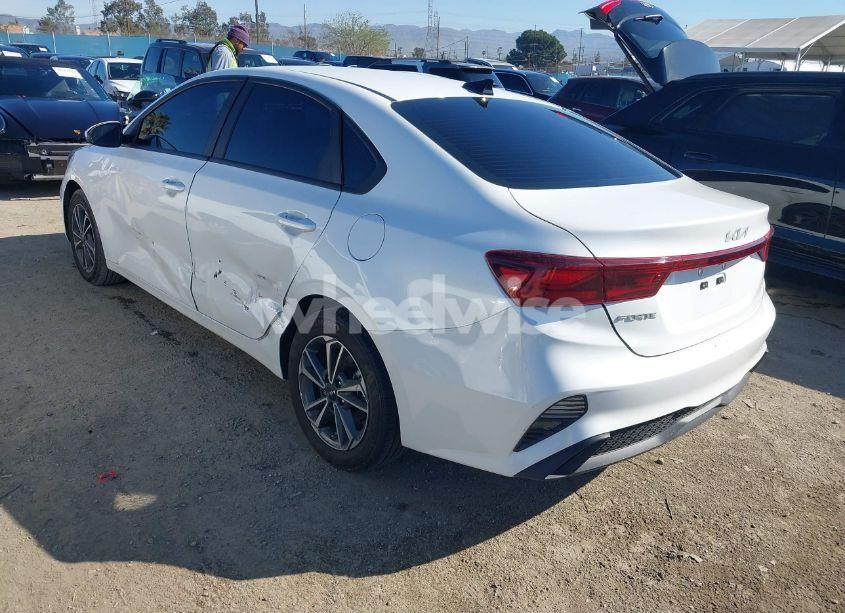 Photo 3 of 2023 Kia Forte LXS (VIN 3KPF24AD9PE605634)