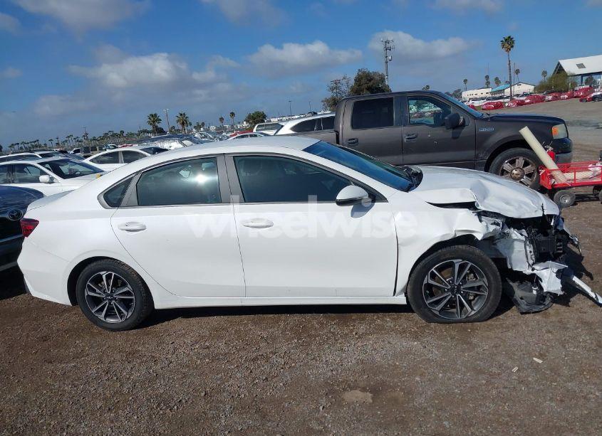 Photo 13 of 2023 Kia Forte LXS (VIN 3KPF24AD9PE618769)