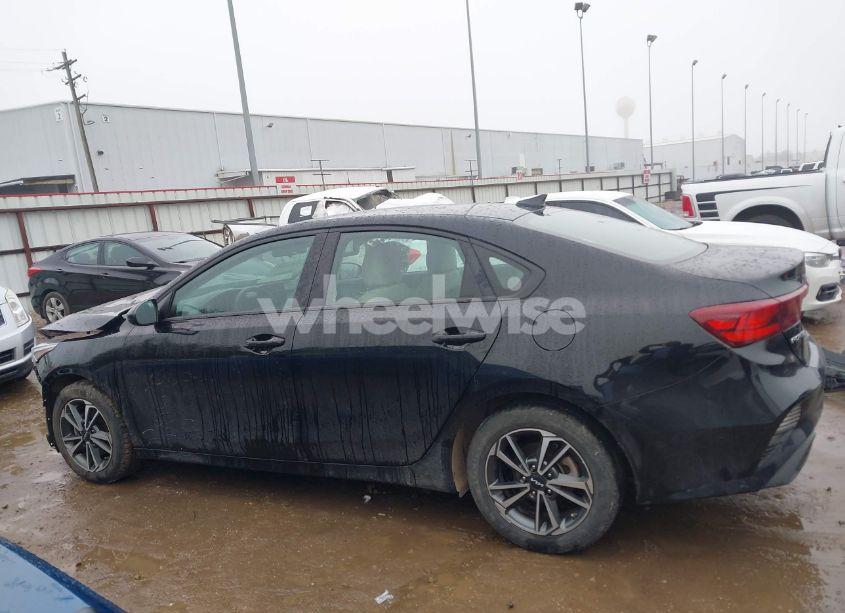 Photo 15 of 2023 Kia Forte LXS (VIN 3KPF24AD9PE628038)