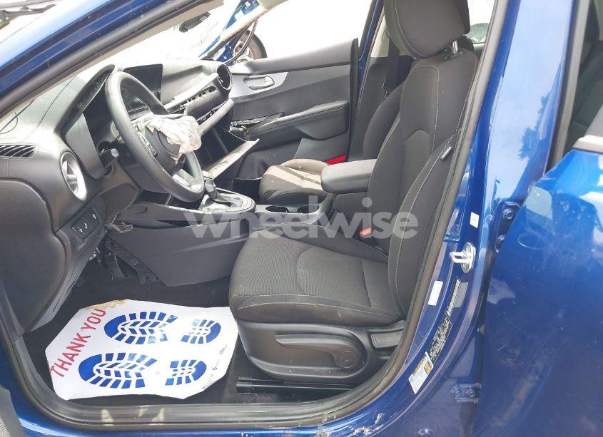 Photo 5 of 2023 Kia Forte LXS (VIN 3KPF24AD9PE628752)