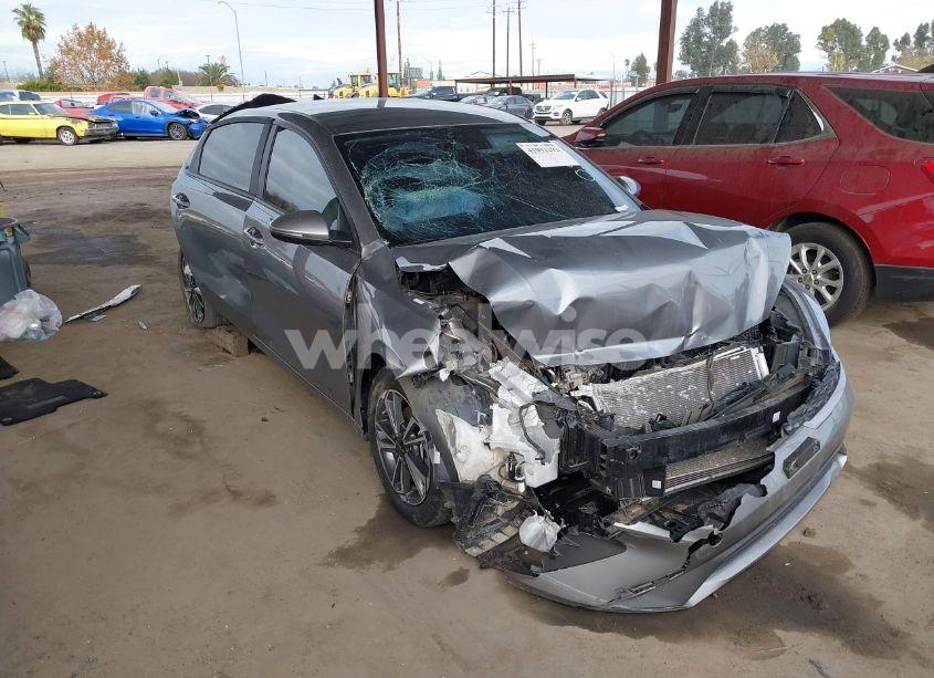 2023 Kia Forte LXS (VIN 3KPF24AD9PE640593) main photo