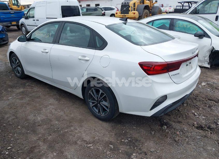 Photo 3 of 2023 Kia Forte LXS (VIN 3KPF24AD9PE657457)