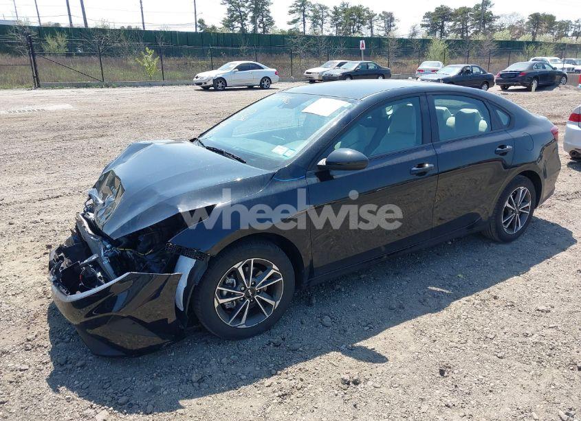 Photo 2 of 2023 Kia Forte LXS (VIN 3KPF24AD9PE673173)