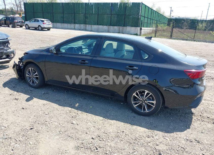 Photo 3 of 2023 Kia Forte LXS (VIN 3KPF24AD9PE673173)