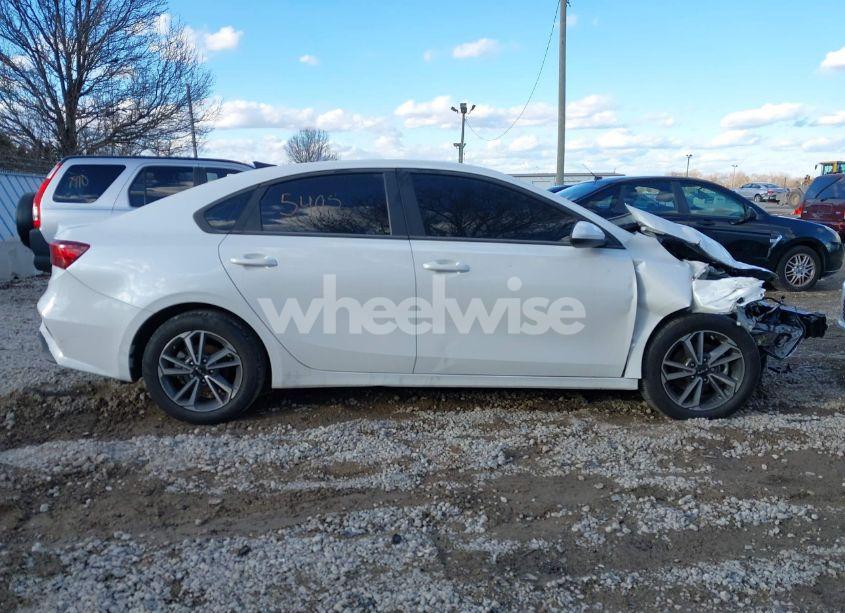 Photo 14 of 2023 Kia Forte LXS (VIN 3KPF24AD9PE685694)