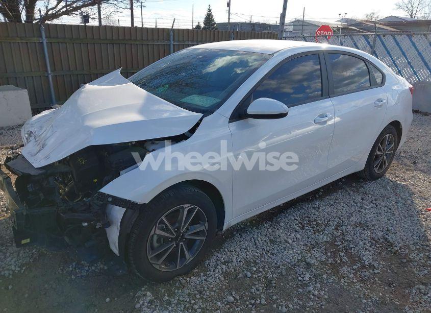 Photo 2 of 2023 Kia Forte LXS (VIN 3KPF24AD9PE685694)