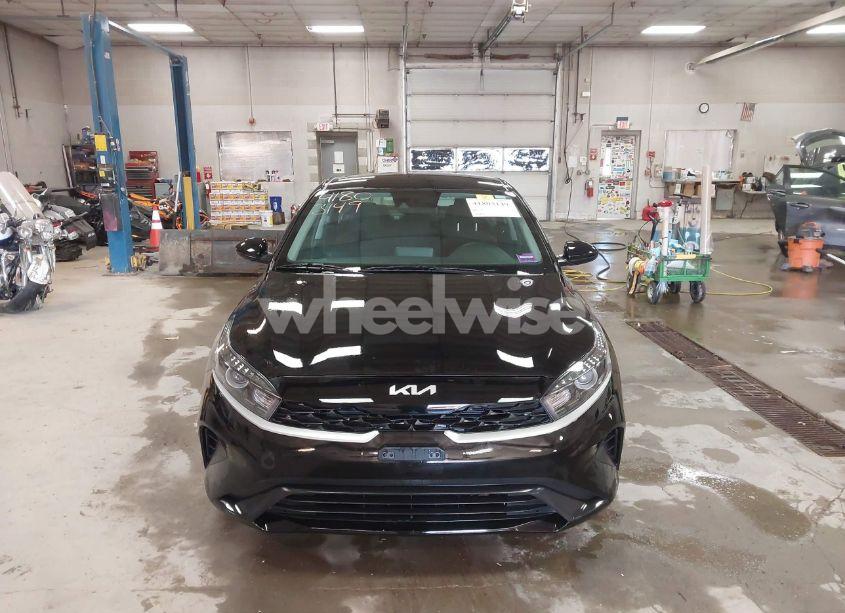 Photo 12 of 2023 Kia Forte LXS (VIN 3KPF24AD9PE692225)