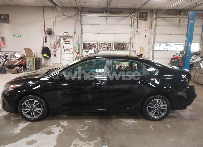 Photo 14 of 2023 Kia Forte LXS (VIN 3KPF24AD9PE692225)