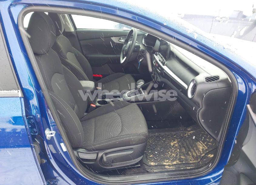 Photo 5 of 2023 Kia Forte LX/LXS (VIN 3KPF24AD9PE693522)