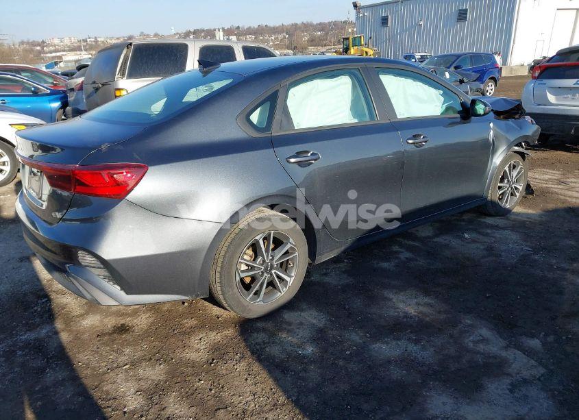 Photo 4 of 2023 Kia Forte LXS (VIN 3KPF24AD9PE694332)