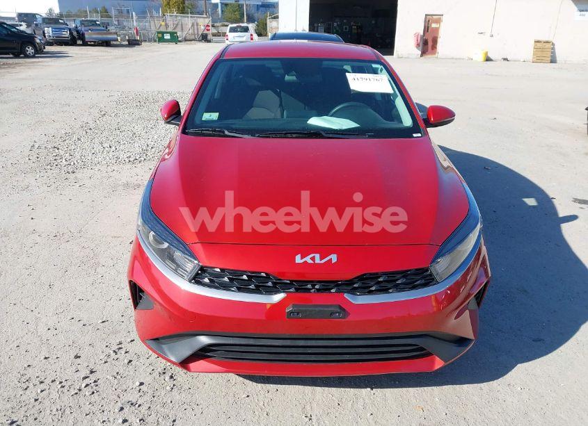 Photo 12 of 2024 Kia Forte LXS (VIN 3KPF24AD9RE716459)
