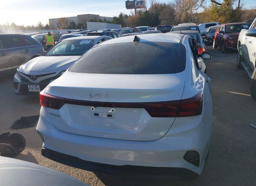 Photo 17 of 2024 Kia Forte LXS (VIN 3KPF24AD9RE716915)