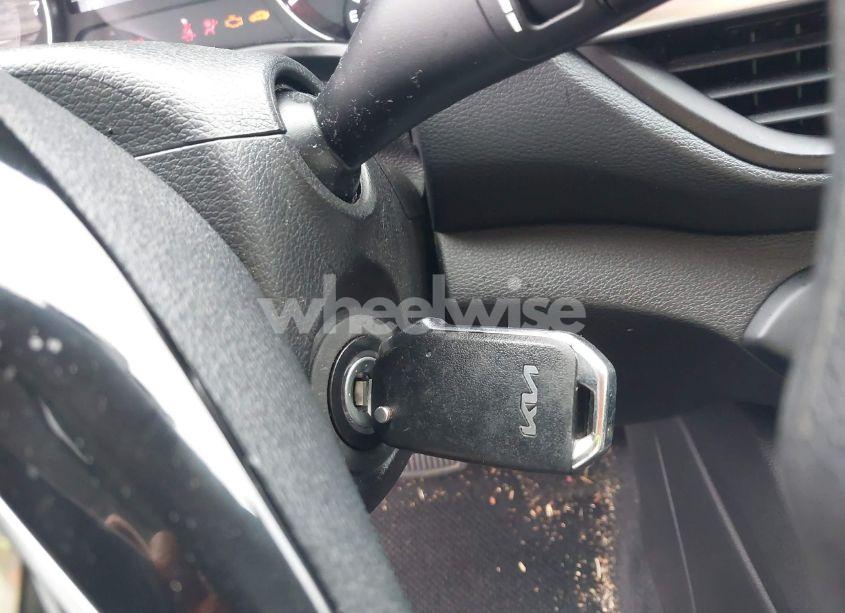 Photo 11 of 2024 Kia Forte LXS (VIN 3KPF24AD9RE748876)