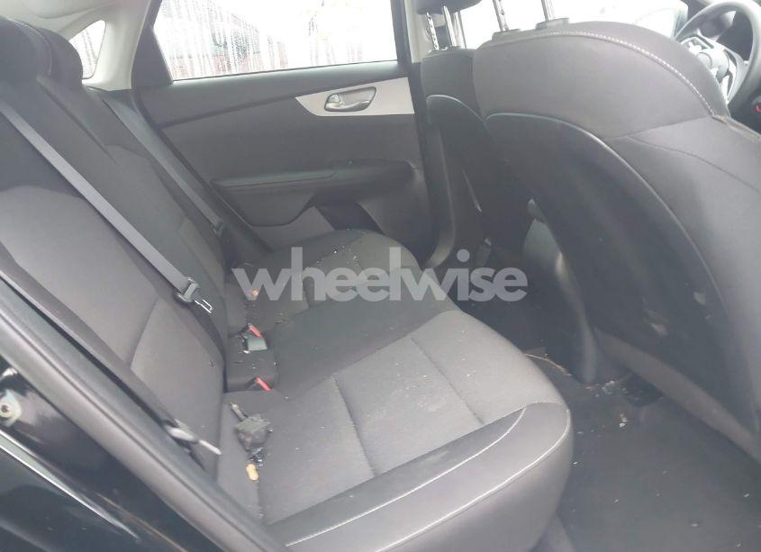 Photo 8 of 2024 Kia Forte LXS (VIN 3KPF24AD9RE748876)