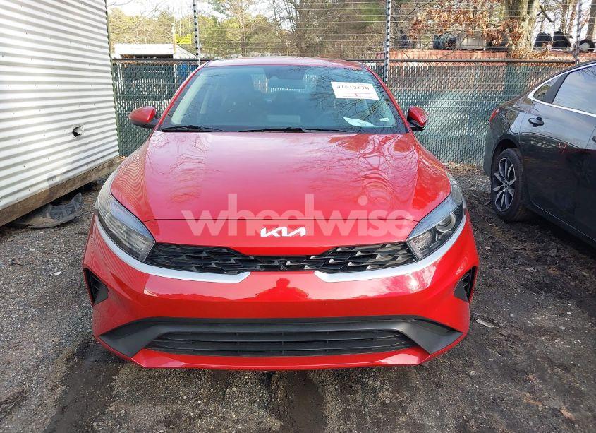Photo 12 of 2024 Kia Forte LXS (VIN 3KPF24AD9RE752698)