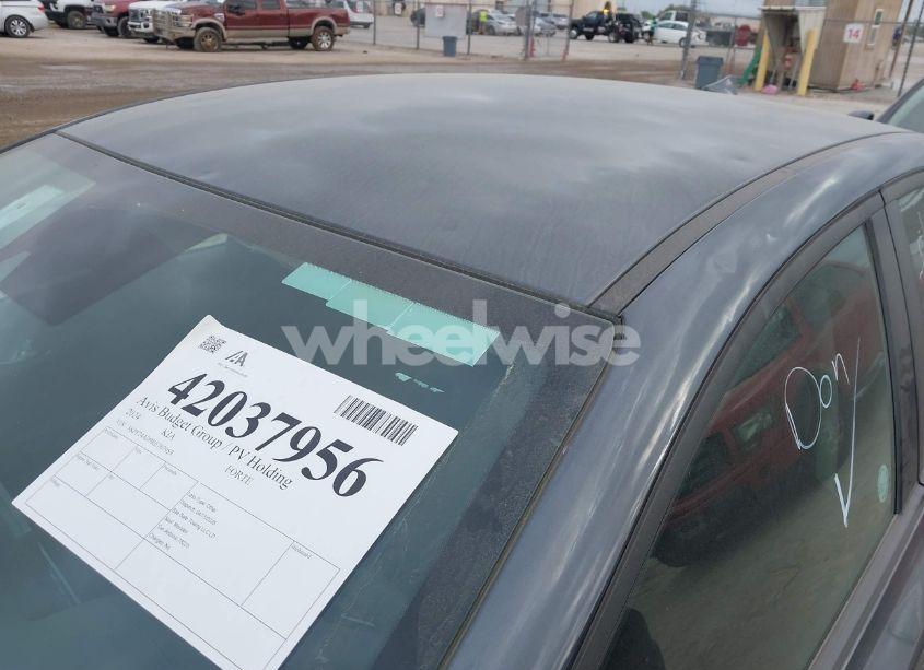 Photo 6 of 2024 Kia Forte LXS (VIN 3KPF24AD9RE767959)