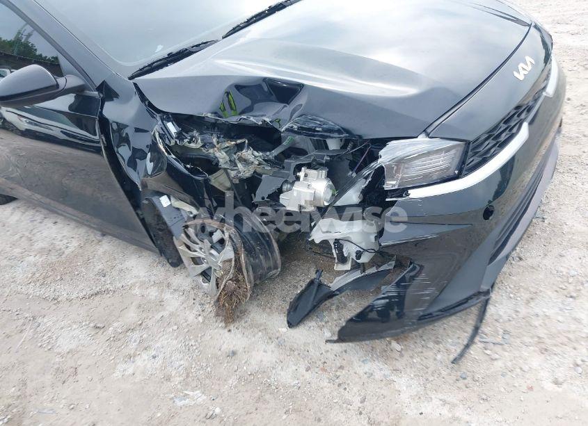 Photo 6 of 2024 Kia Forte LX (VIN 3KPF24AD9RE788732)