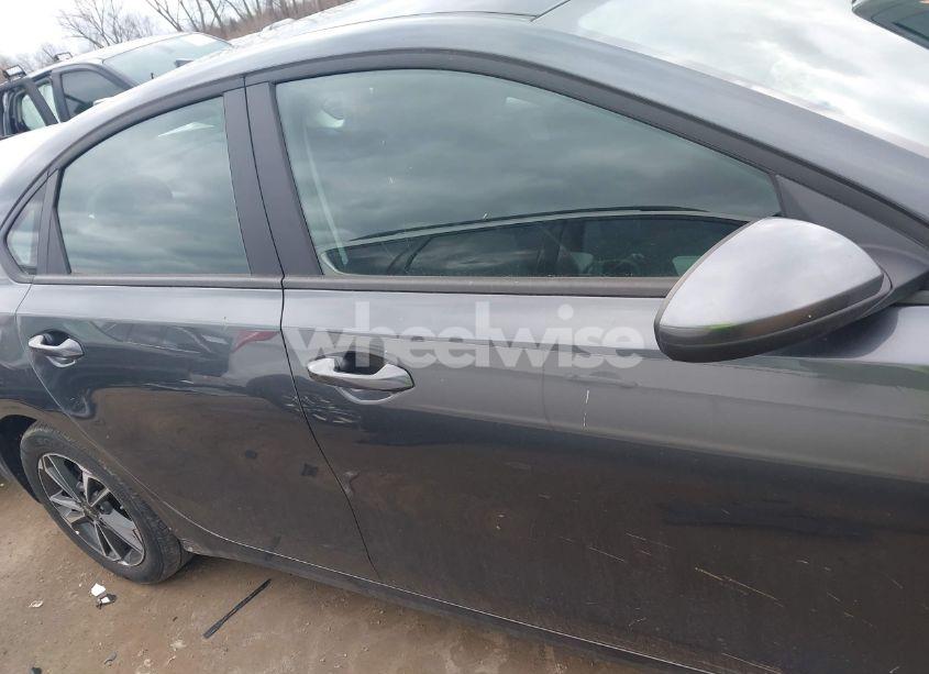 Photo 14 of 2024 Kia Forte LXS (VIN 3KPF24AD9RE792361)