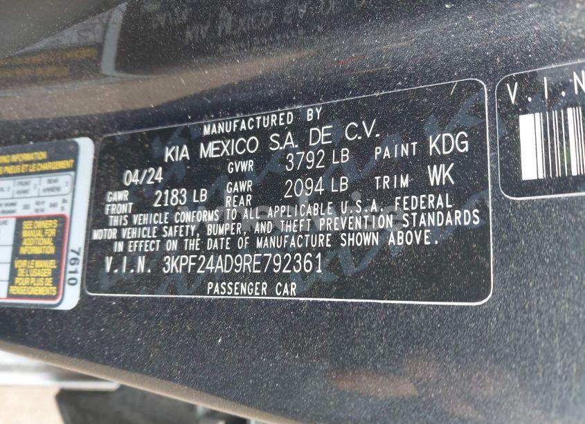 Photo 9 of 2024 Kia Forte LXS (VIN 3KPF24AD9RE792361)