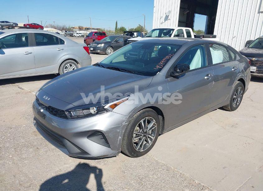Photo 2 of 2024 Kia Forte LXS (VIN 3KPF24AD9RE799178)