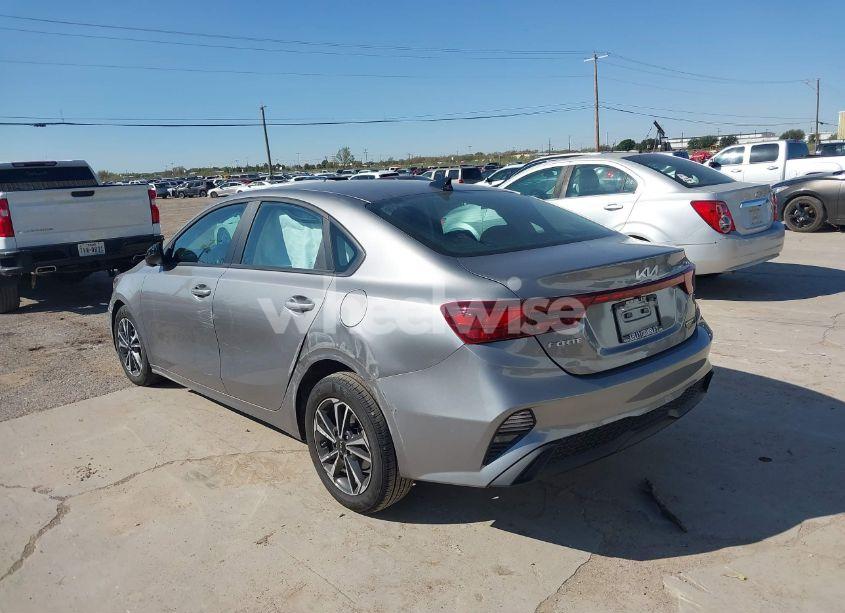 Photo 3 of 2024 Kia Forte LXS (VIN 3KPF24AD9RE799178)