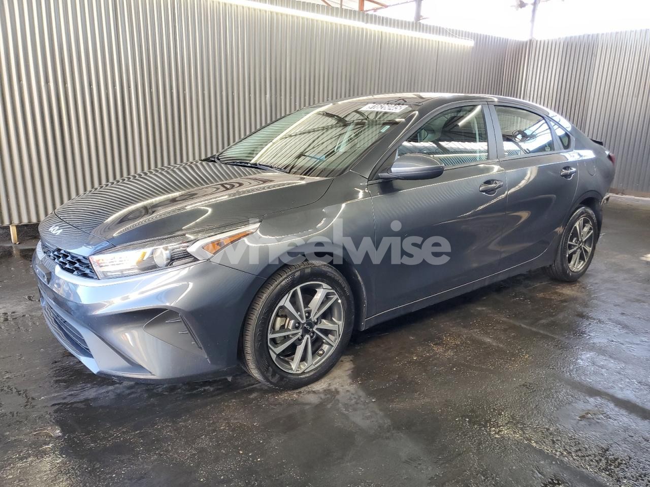 2024 KIA FORTE LX (VIN 3KPF24AD9RE799827) main photo