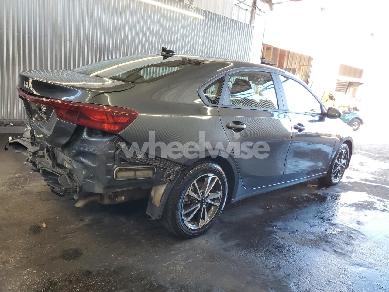 Photo 3 of 2024 KIA FORTE LX (VIN 3KPF24AD9RE799827)