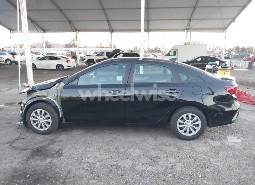 Photo 15 of 2024 Kia Forte LX (VIN 3KPF24AD9RE814651)