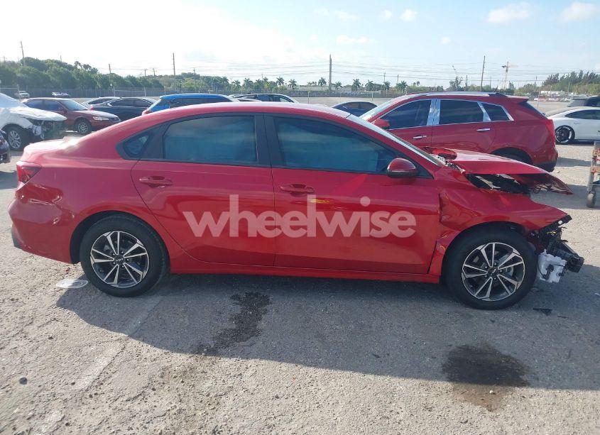 Photo 14 of 2024 Kia Forte LXS (VIN 3KPF24AD9RE827089)