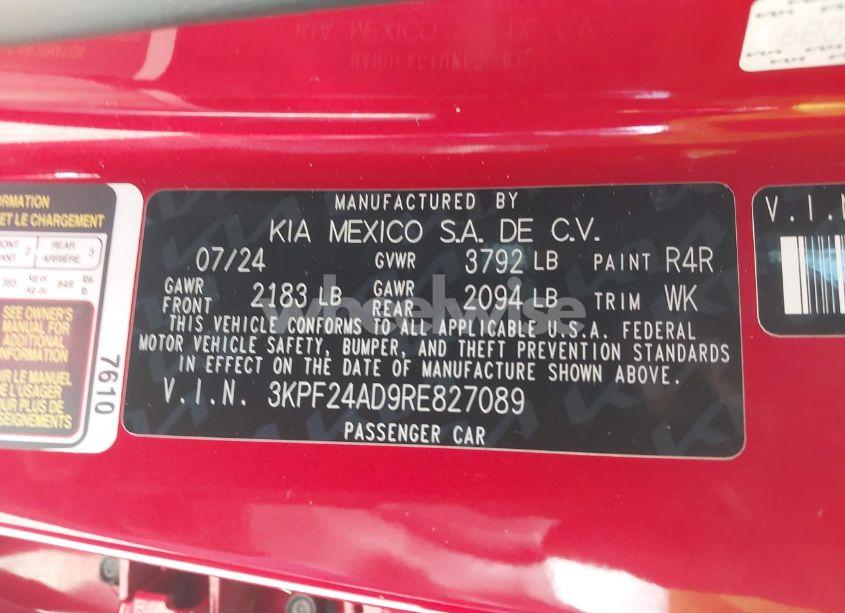 Photo 9 of 2024 Kia Forte LXS (VIN 3KPF24AD9RE827089)