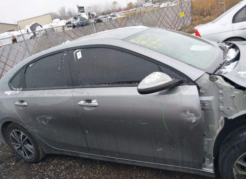 Photo 13 of 2024 Kia Forte LXS (VIN 3KPF24AD9RE829375)