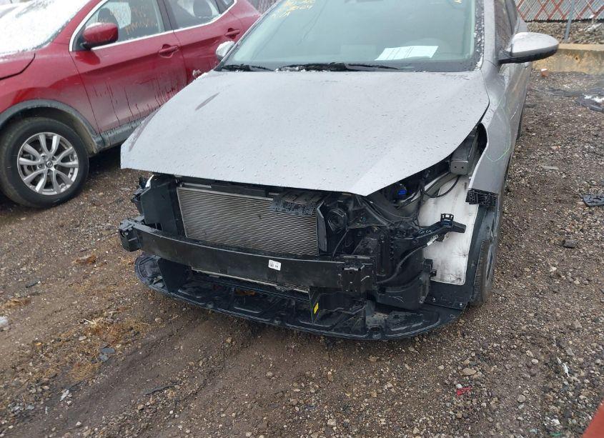 Photo 6 of 2024 Kia Forte LXS (VIN 3KPF24AD9RE829375)