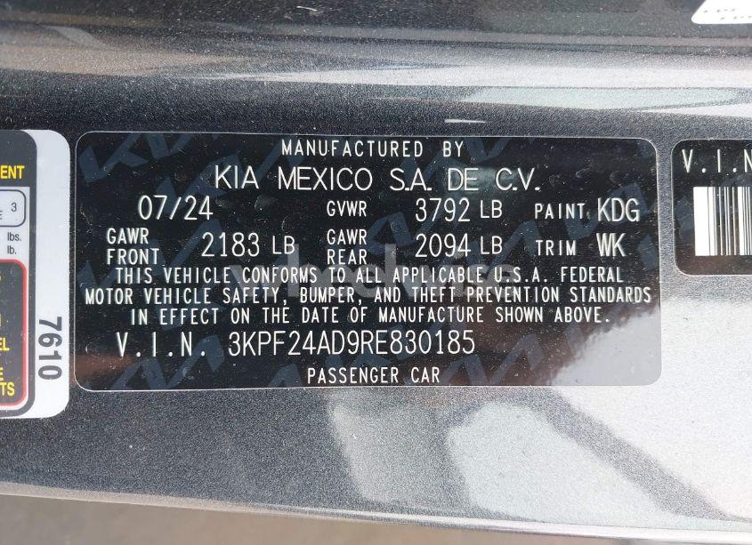 Photo 9 of 2024 Kia Forte LXS (VIN 3KPF24AD9RE830185)