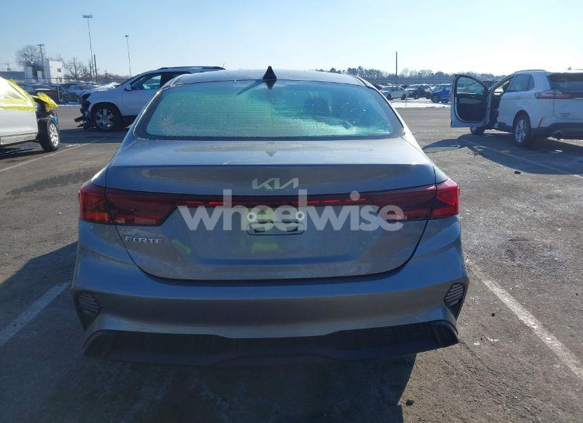 Photo 16 of 2024 Kia Forte LXS (VIN 3KPF24AD9RE836164)