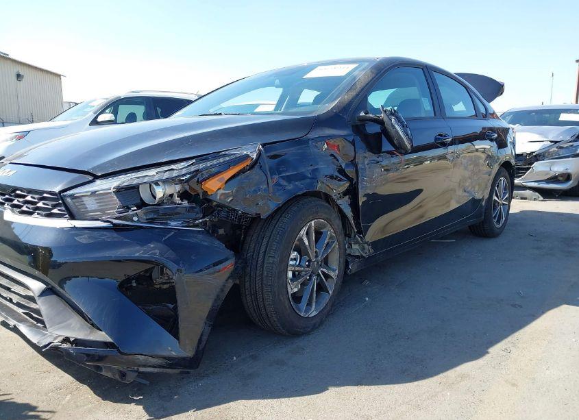 Photo 6 of 2024 Kia Forte LXS (VIN 3KPF24AD9RE840506)