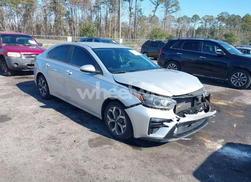 2019 Kia Forte LXS (VIN 3KPF24ADXKE007240) main photo
